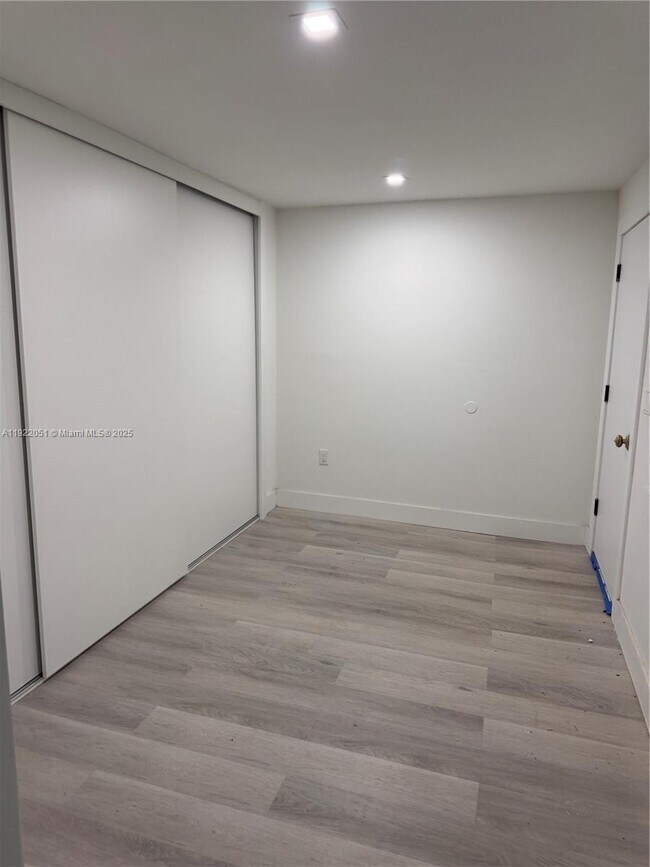 Building Photo - 2353 SW 11th Terrace