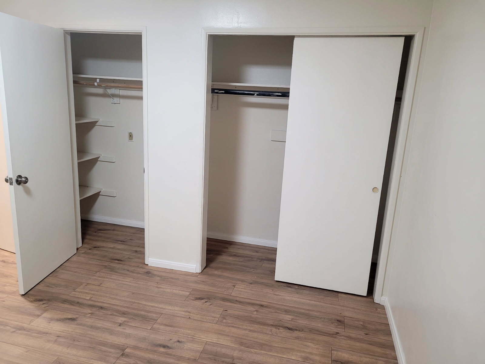 Building Photo - 200 N Cedar Ave