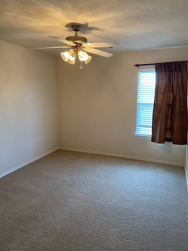 Building Photo - 18011 Rustic Brook Ct