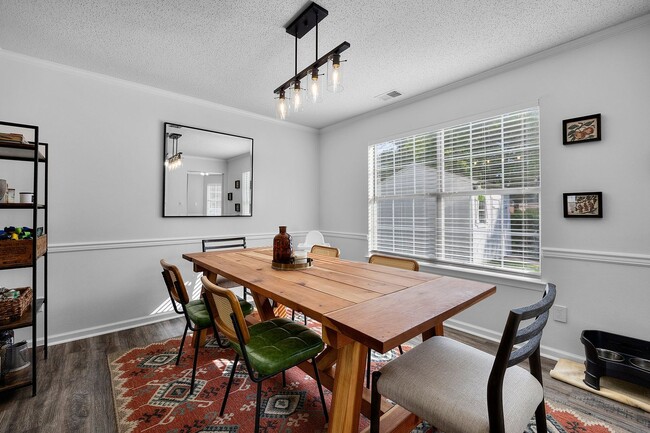 Building Photo - Bright. Spacious. Virginia Beach.