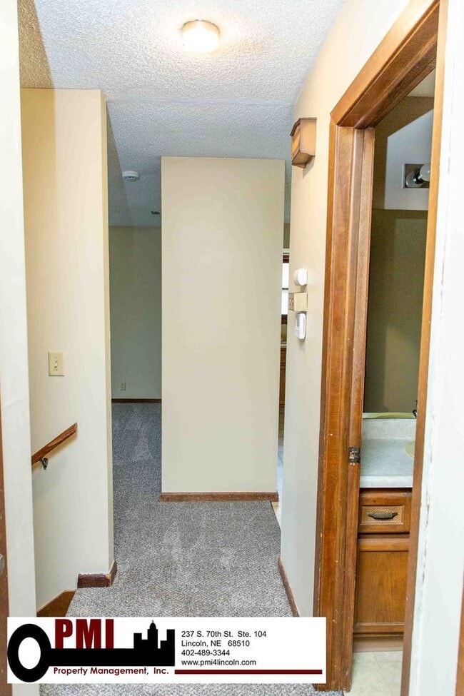 Building Photo - 3800/3802 Keith Cir