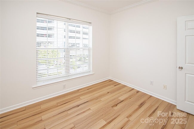 Building Photo - 14849 Santa Lucia Dr