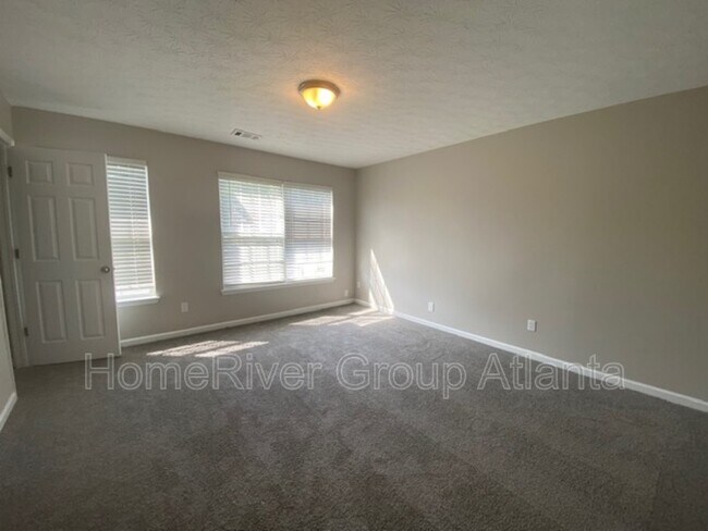 Building Photo - 3855 Shenfield Dr