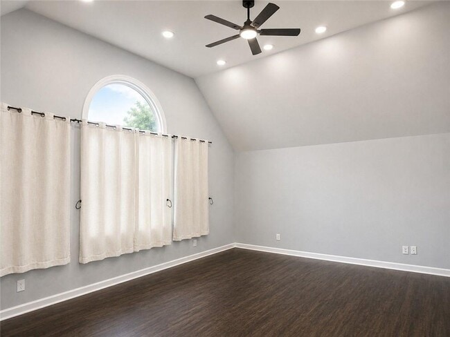 Building Photo - 952 Bridgegate Dr NE