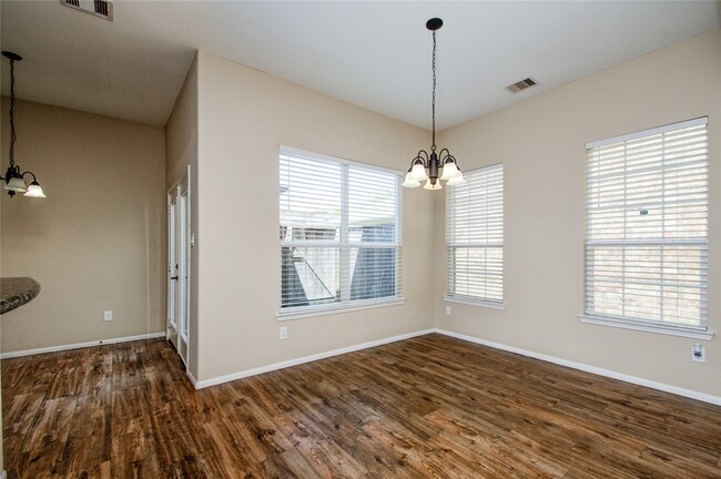 Building Photo - 9238 Solvista Pass Ln