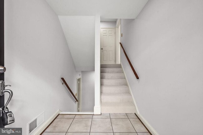 Building Photo - 6056 Morgan Ct