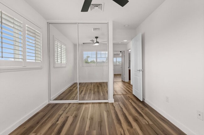 Building Photo - Stunning Ewa Beach 3BR Home with Solar, Huge Fenced Yard & Upgraded Interior