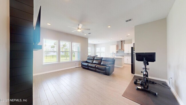 Building Photo - 335 Rum Runner Wy