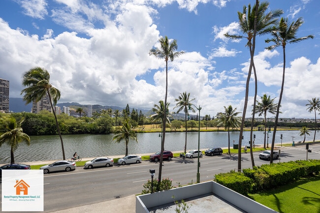 Building Photo - 2233 Ala Wai Blvd