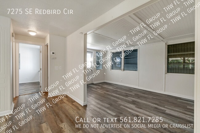 Building Photo - 7275 SE Redbird Cir