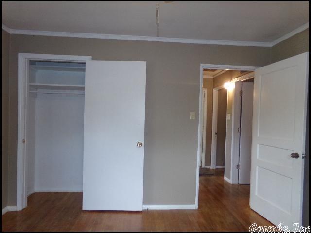 Building Photo - 6601 Kavanaugh Pl