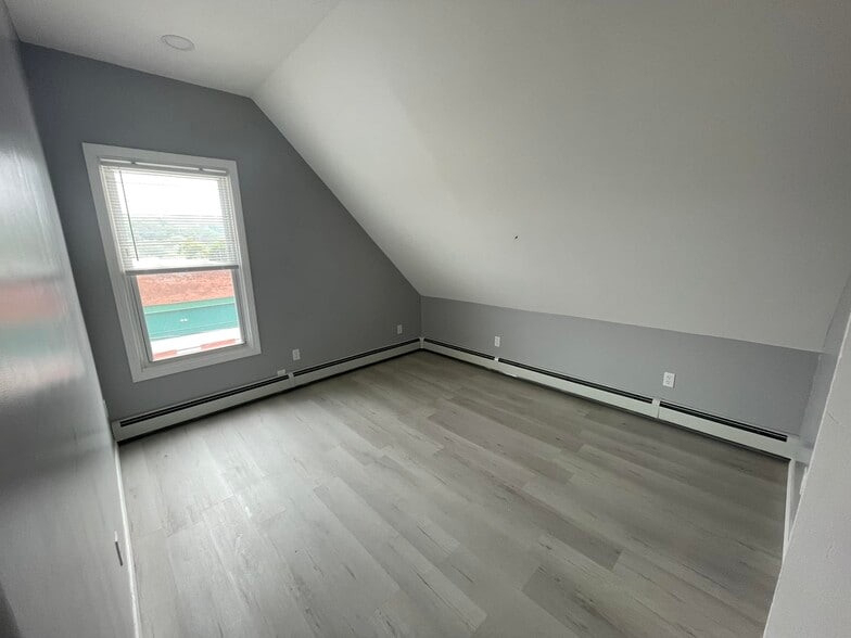 Building Photo - 378 Central Ave