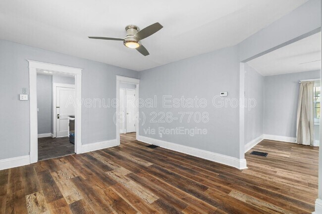 Building Photo - 8009 Monroe Ave