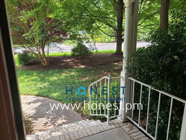 Building Photo - 1222 Rama Rd