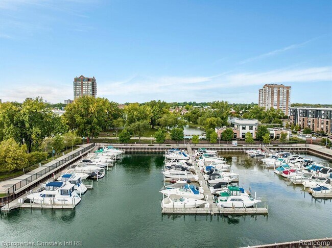 Building Photo - 250 E Harbortown Dr