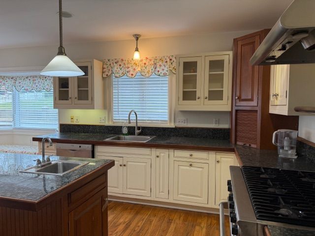 Building Photo - 3 Westomere Terrace