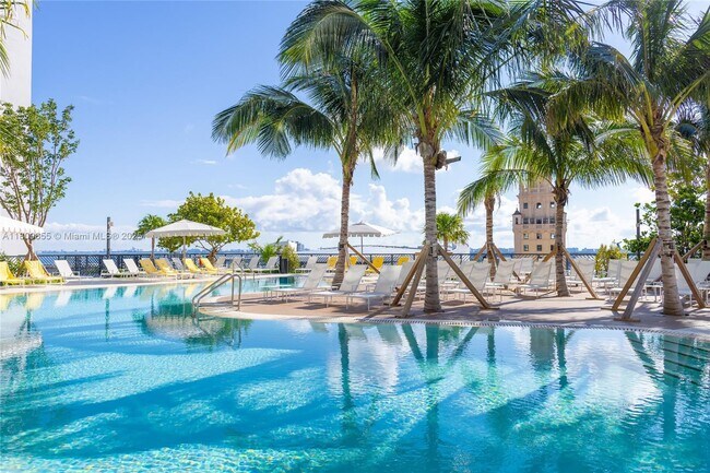 Building Photo - 159 NE 6th St