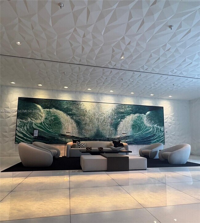 Building Photo - 1300 S Miami Ave