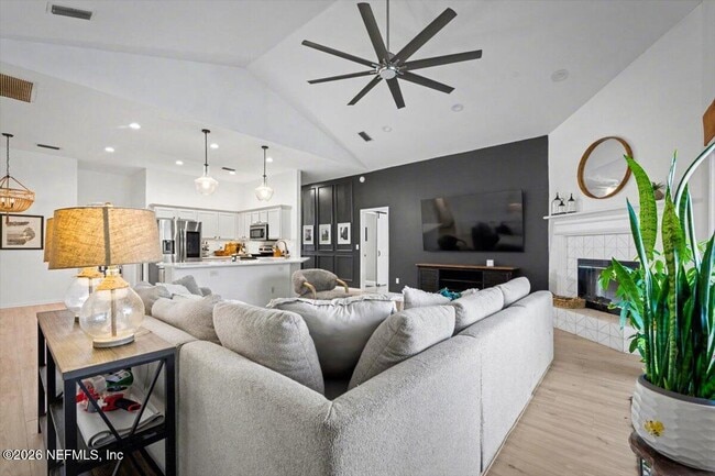 Building Photo - 1801 Shady Grove Ln