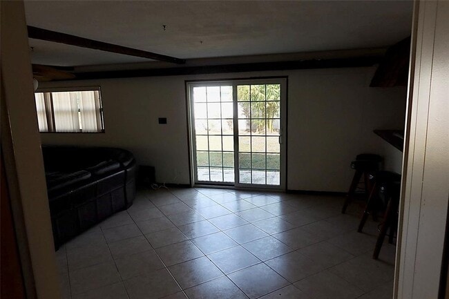 Building Photo - 3713 Benson Ave N