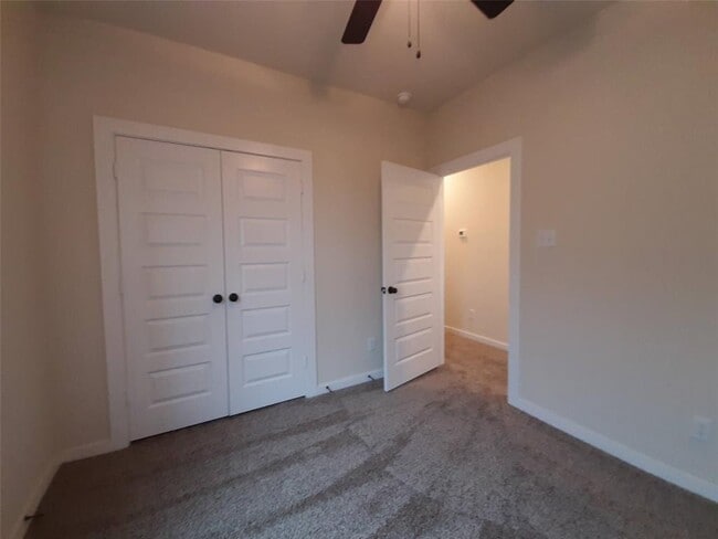 Building Photo - 25539 Starling Ln