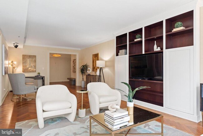 Building Photo - 1111 23rd St NW