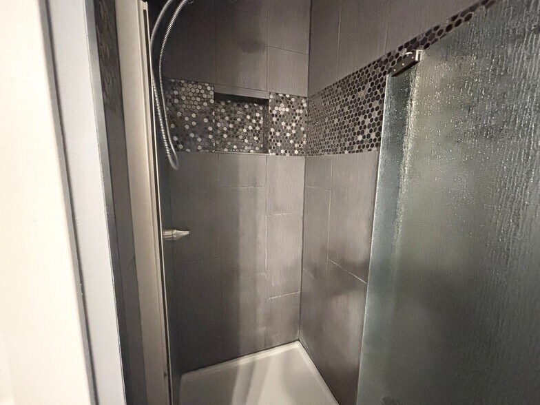 Building Photo - 8764 Coffman Path