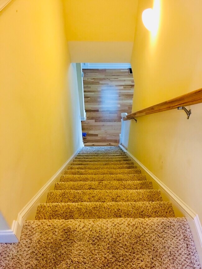 Building Photo - 102 Abaco Dr E