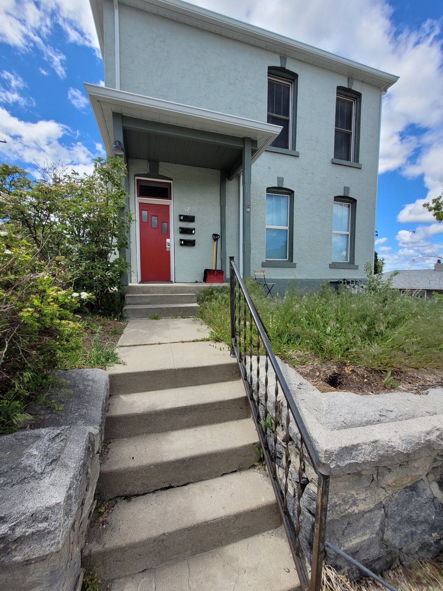 Building Photo - 12 S Ewing St