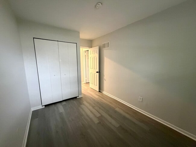 Building Photo - Move in Ready Home Now Available!