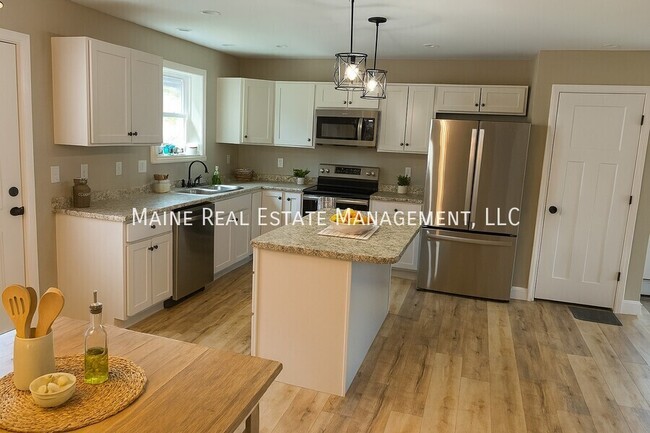 Primary Photo - 37 Firefly Ln
