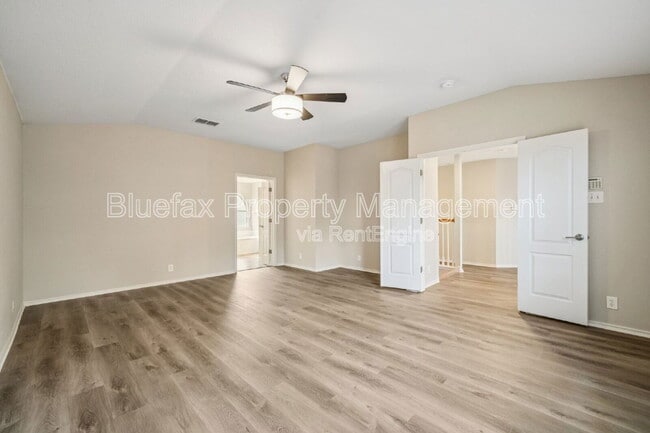 Building Photo - 422 Granite Bay