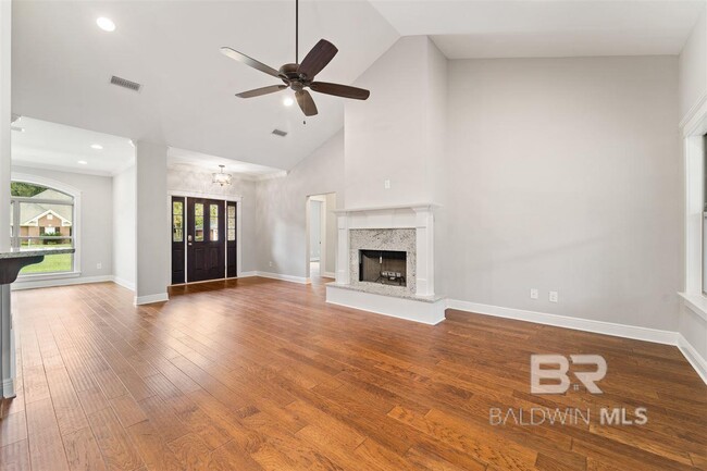 Building Photo - 9477 Marchand Ave