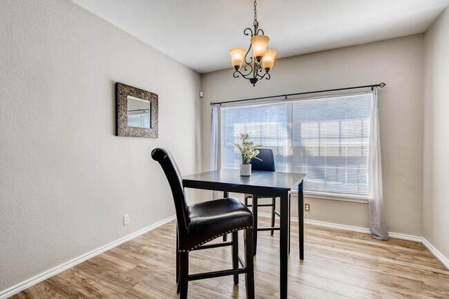 Building Photo - Location, Location, Location! Updated one story home with charm and modern conveniences