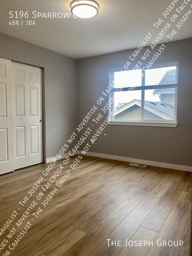 Building Photo - 5196 Sparrow Ct