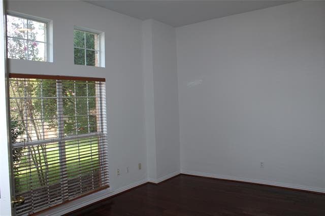 Building Photo - 6312 Old York Dr