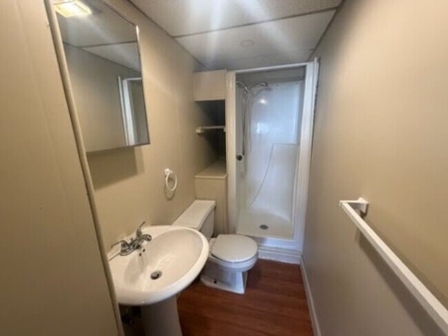 Building Photo - 2709 Alton Dr