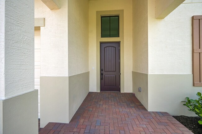Building Photo - 9528 St Germain Dr