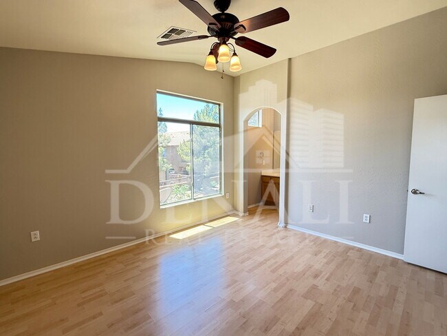 Building Photo - 2024 S Baldwin