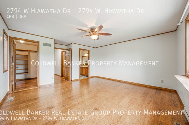 Building Photo - 2794 W Hiawatha Dr