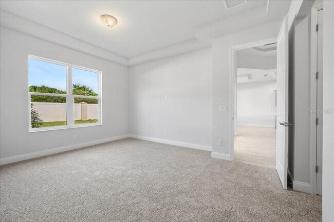 Building Photo - Marina Del Palma comes with a 30 ft boat slip granting access to the Intracoastal Waterway!