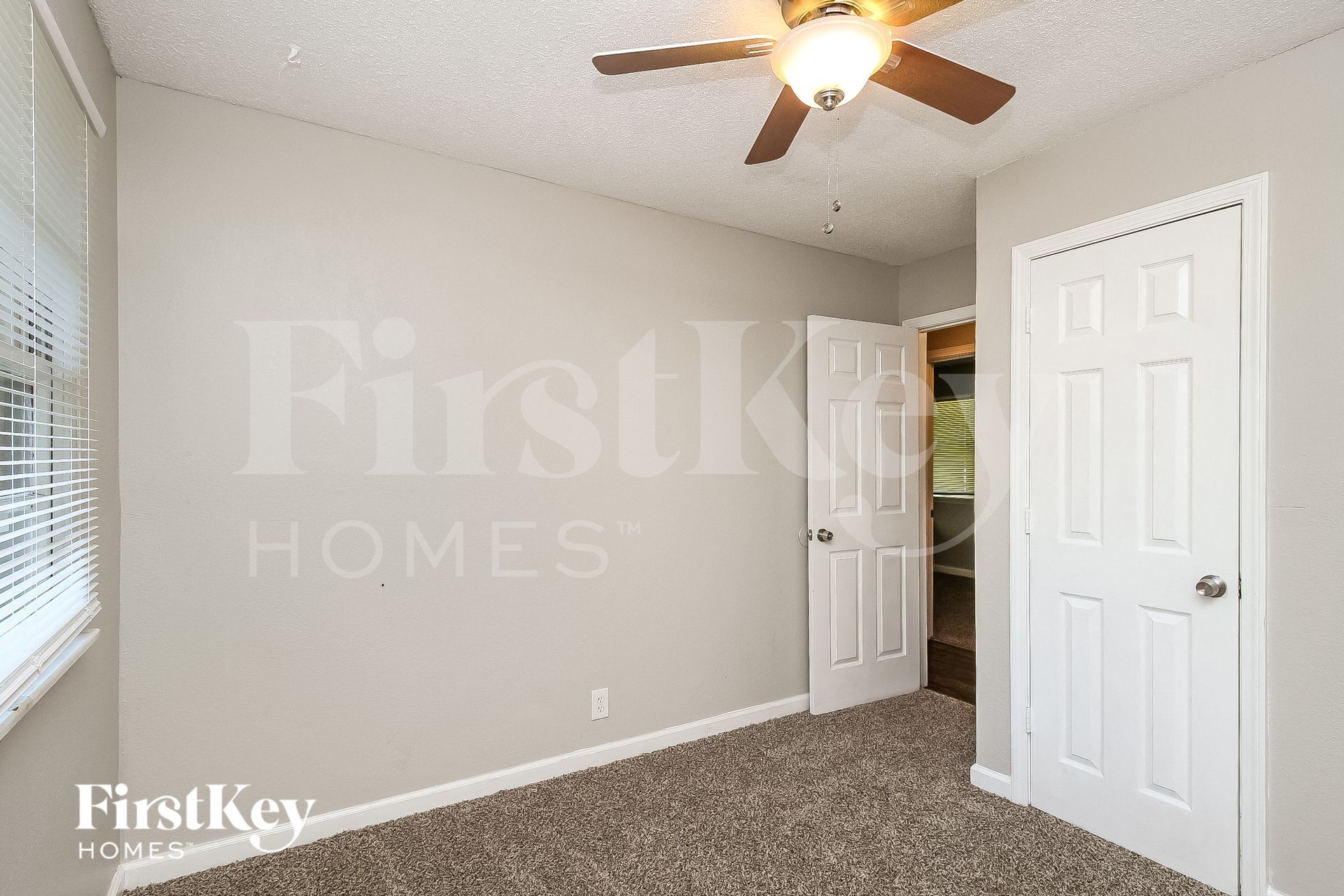 Building Photo - 7611 E 47th Terrace