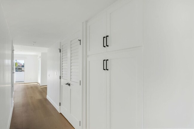 Building Photo - 312 Cazador Ln