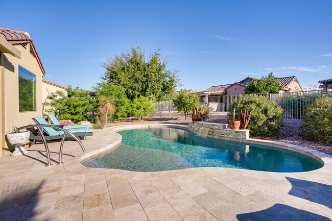 Building Photo - 15992 W Indigo Ln