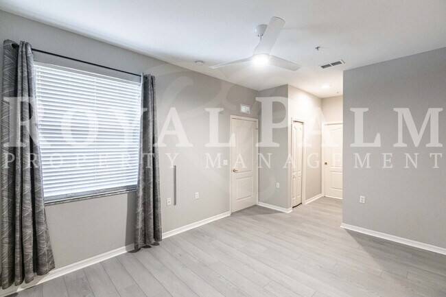 Building Photo - Estero 2BR Condo – Submit Your Application by 12/31 and Score $500 Off! (Plus, There's an Elevato...