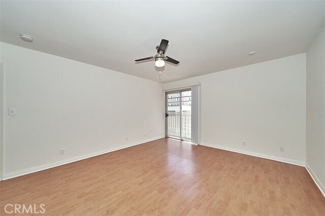 Building Photo - 433 S Manhattan Pl