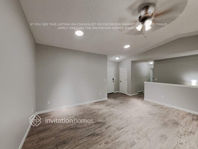 Building Photo - 5718 W 17th St