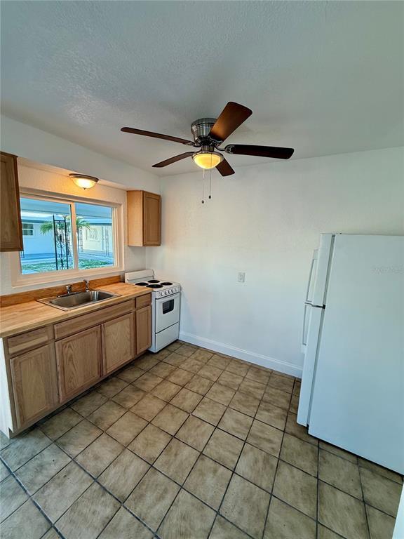 Building Photo - 601 Corey Ave