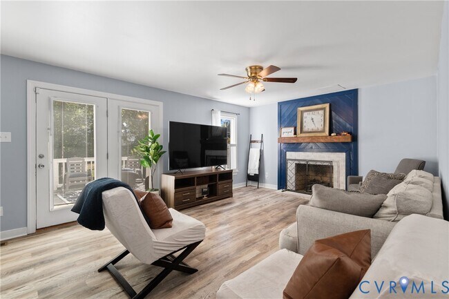 Building Photo - 12605 Jolly Pl