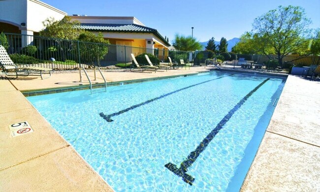 Building Photo - 2630 Lemoor Ct